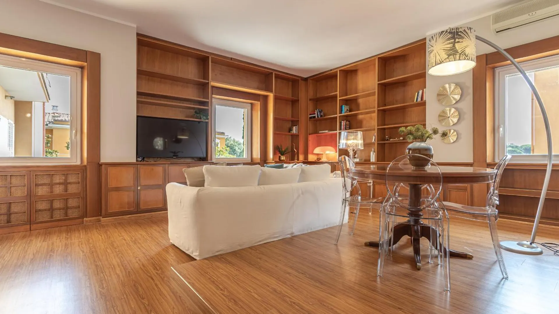 Minerva - Elegant New Classic Close To Vatican Rome